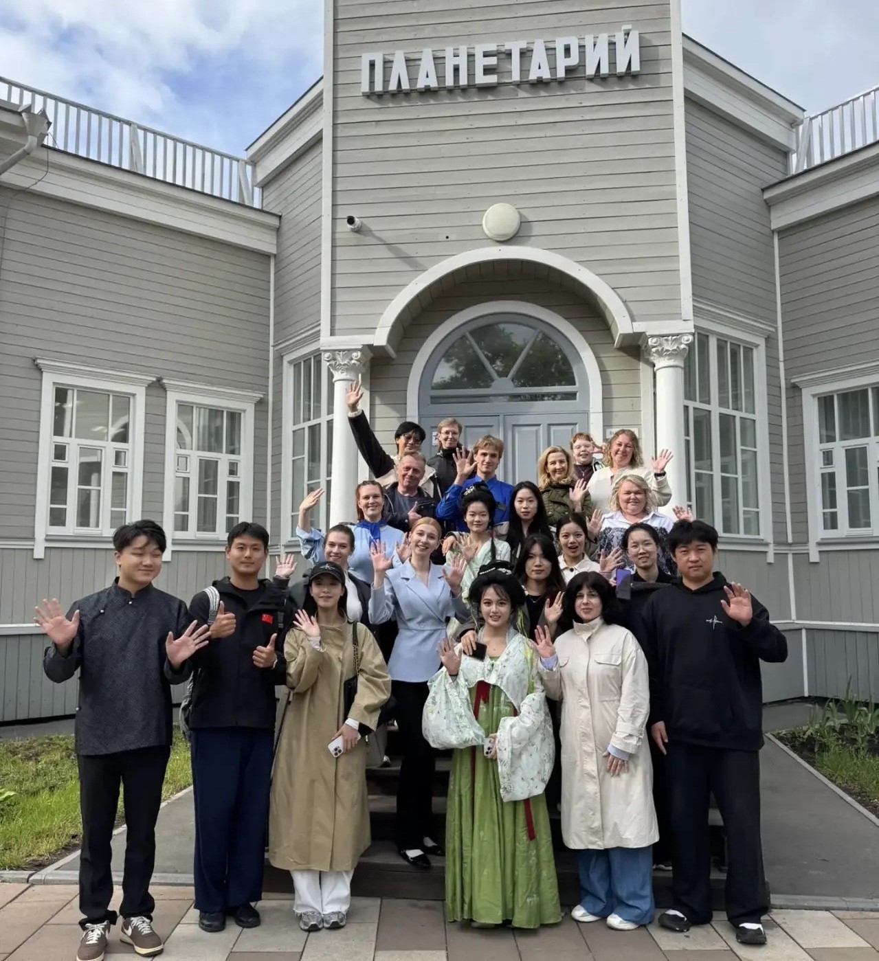 Гости из Китая посетили Пензенский планетарий в рамках культурного обмена Гости из Китая посетили Пензенский планетарий в рамках культурного обмена