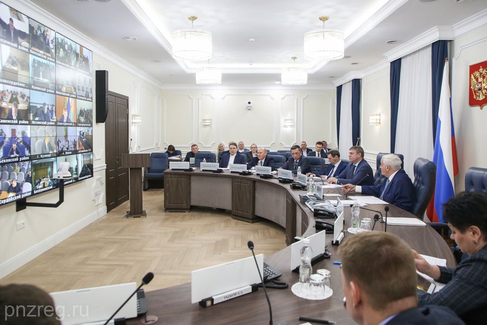 В правительстве Пензенской области обсудили подготовку к летнему туристическому сезону