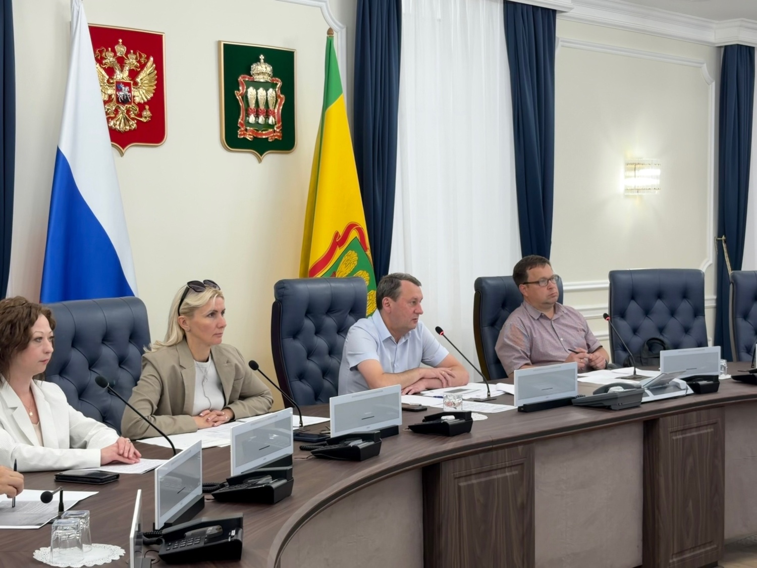 В правительстве региона обсудили реализацию проектов в сферах культуры, образования и спорта В правительстве региона обсудили реализацию проектов в сферах культуры, образования и спорта