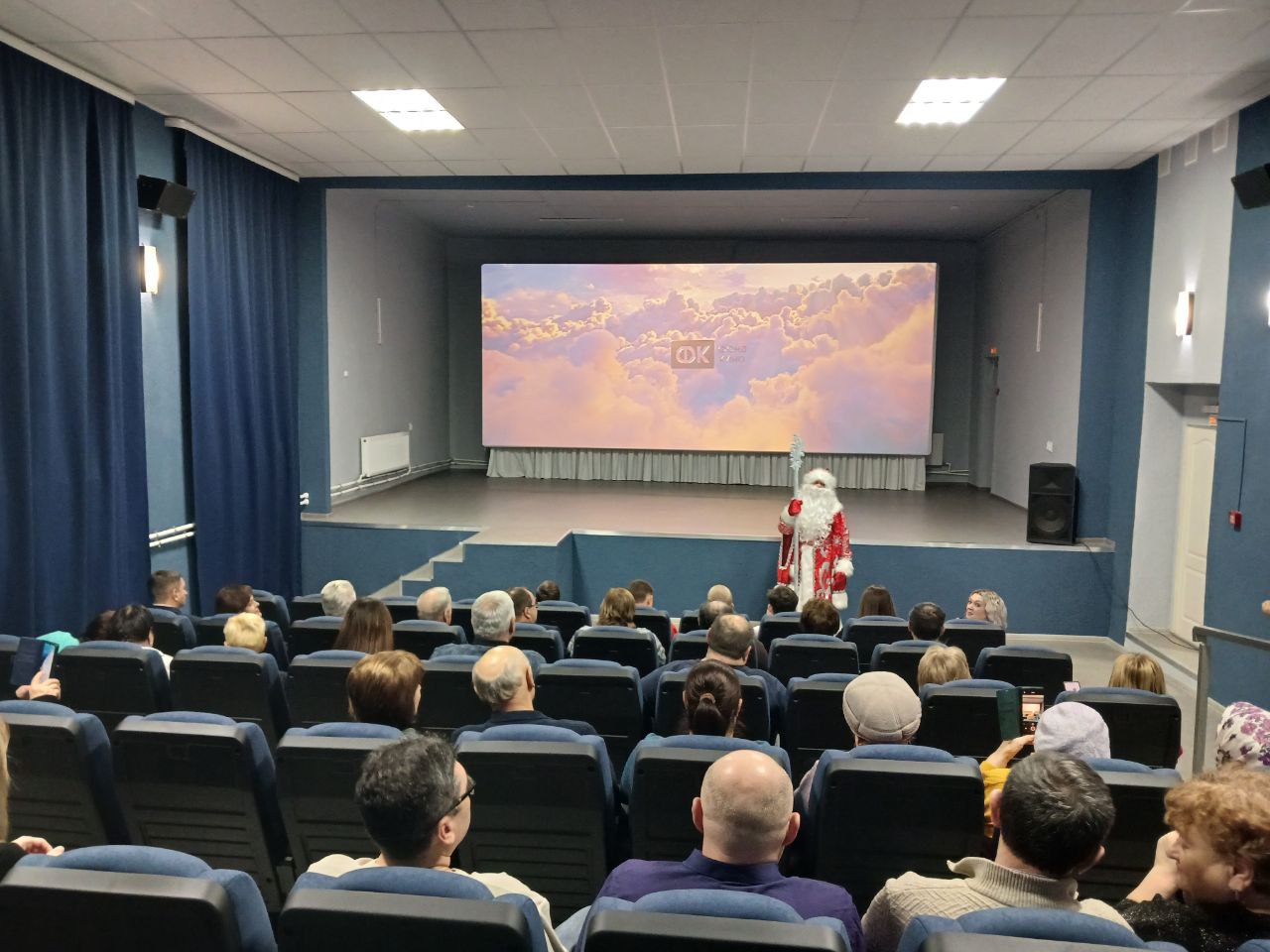 В Шемышейском ДК открылся новый кинотеатр «Ласточка»