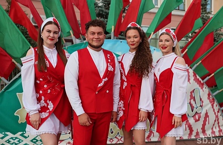 Творческие коллективы Пензенской области выступили на празднованиях Дня Независимости Республики Беларусь Творческие коллективы Пензенской области выступили на празднованиях Дня Независимости Республики Беларусь