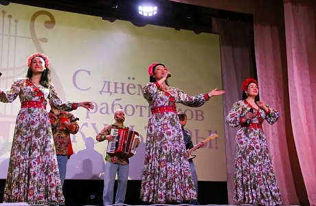 Ансамбль «Злато-Серебро» выступил в Городище в рамках проекта «Творческие встречи»