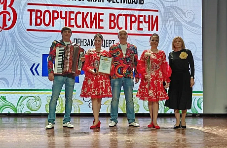 Ансамбль «Горница» выступил в Иссе в рамках проекта «Творческие встречи»