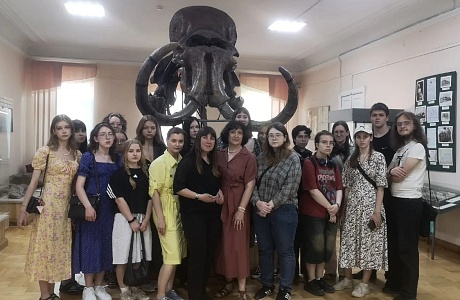 Студенты художественного училища посетили музеи Пензы по Пушкинской карте в рамках практики Студенты художественного училища посетили музеи Пензы по Пушкинской карте в рамках практики