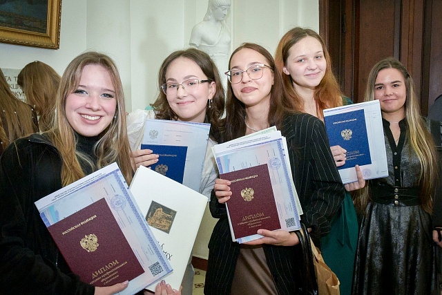 Пензенское художественное училище им. К. А. Савицкого выпустило новых мастеров искусства