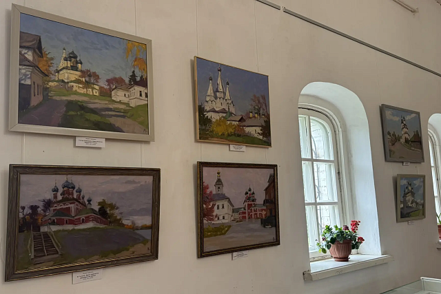 В музее А.Н. Радищева открылась выставка «От храма к храму» В музее А.Н. Радищева открылась выставка «От храма к храму»
