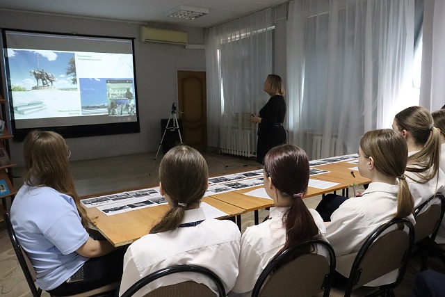 В областной библиотеке для детей и юношества продолжается совместный проект с Брестской областной библиотекой им. М. Горького